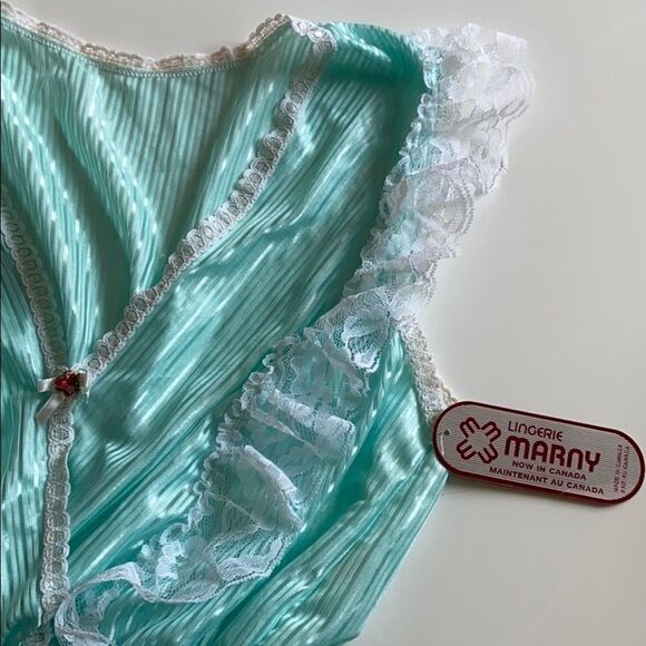 Nwt vintage lingerie teal nightgown chemise. Sea foam vintage dressing gown - Picture 14 of 15